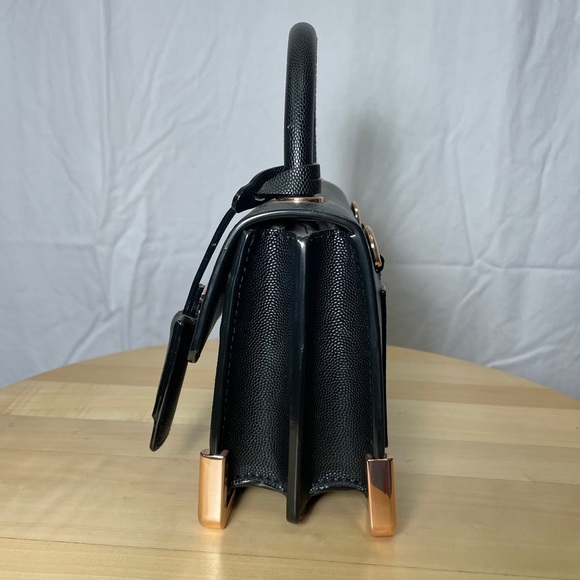 Aldo Women's Micro Mini Black Top Handle Crossbody Bag Handbag Rose Gold - Picture 4 of 9